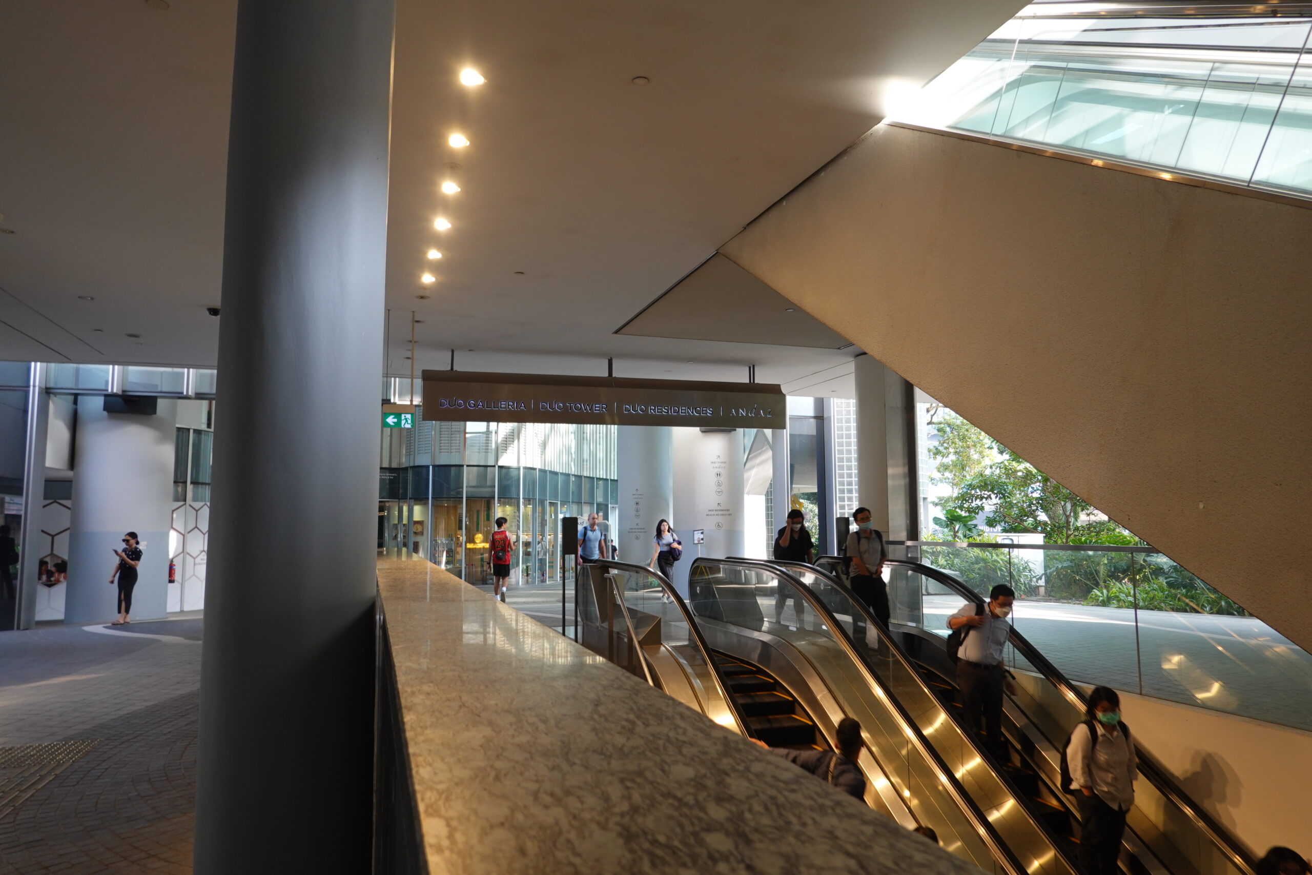 Take Exit E (Duo Galleria).